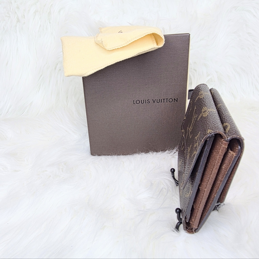 Louis Vuitton Elise Double Snap Pocket Wallet Code SP1022. H 4” x W 4.4” EUC - Picture 8 of 12